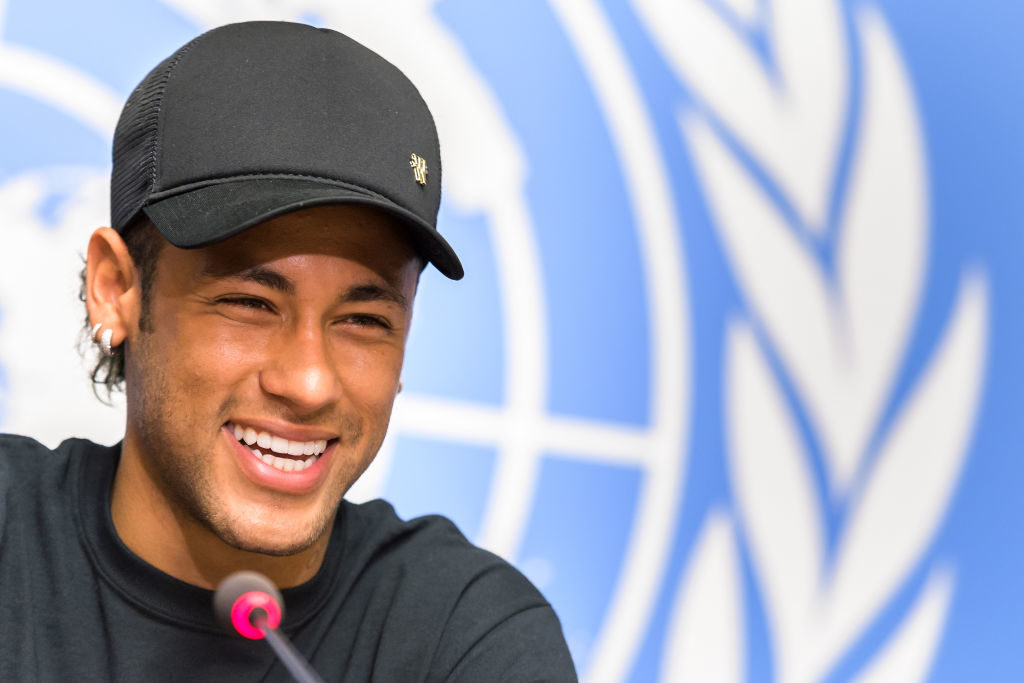 Neymar bei PSG Pressekonferenz